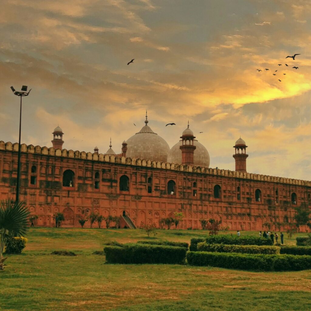 lahore office image